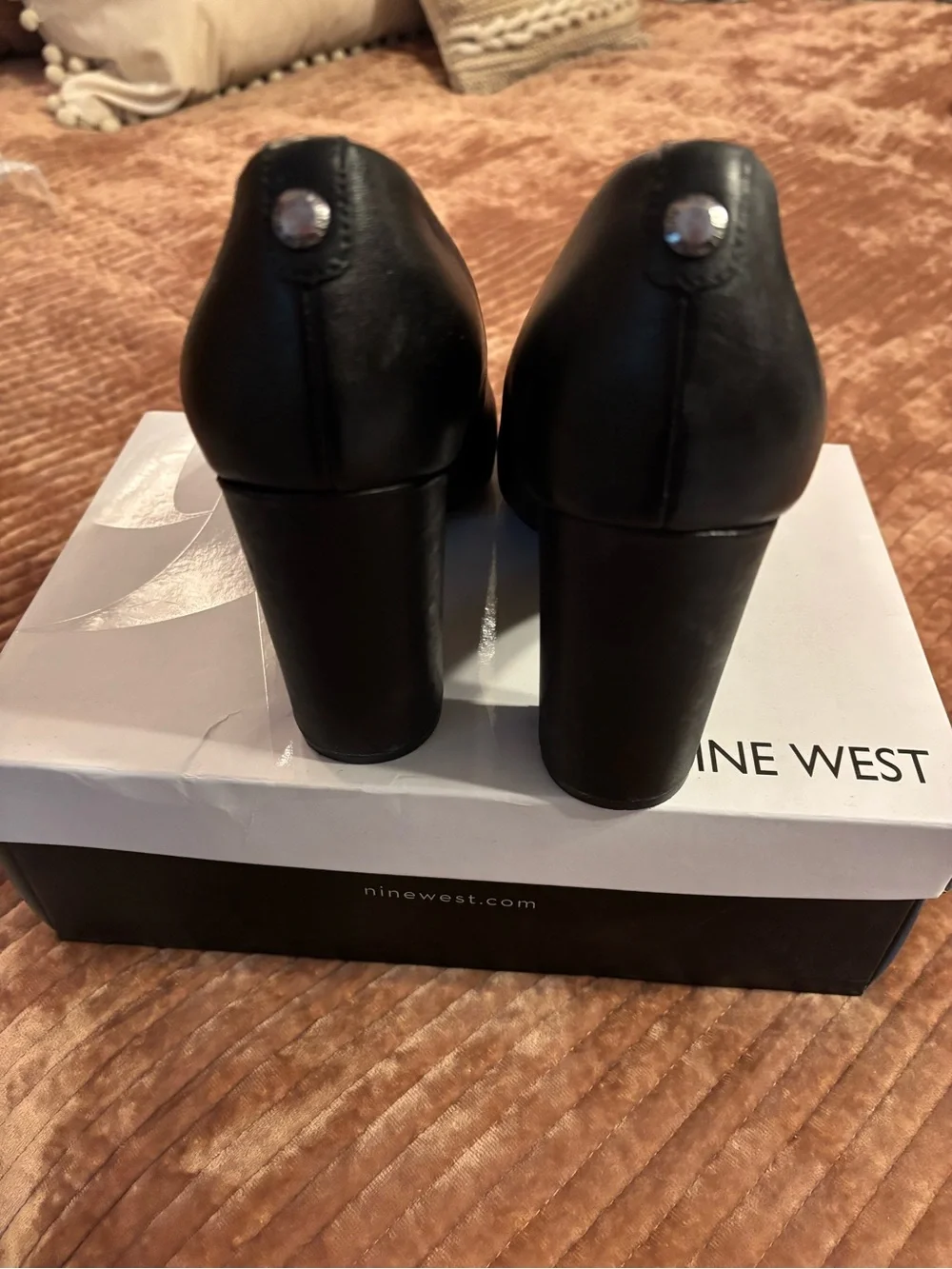 Nine West elegant black